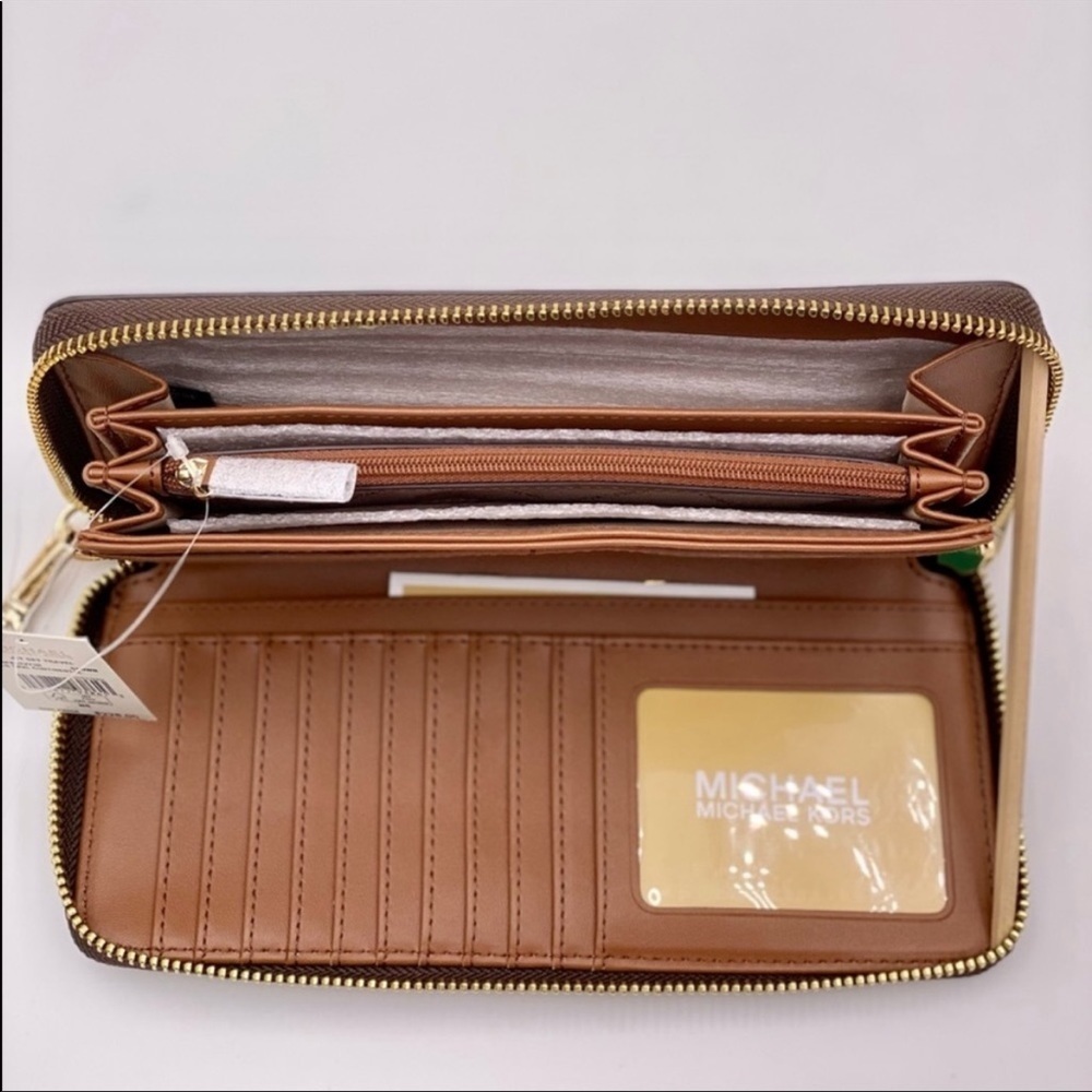 Michael Kors Large Continental Wallet Brown - Picture 7 of 9